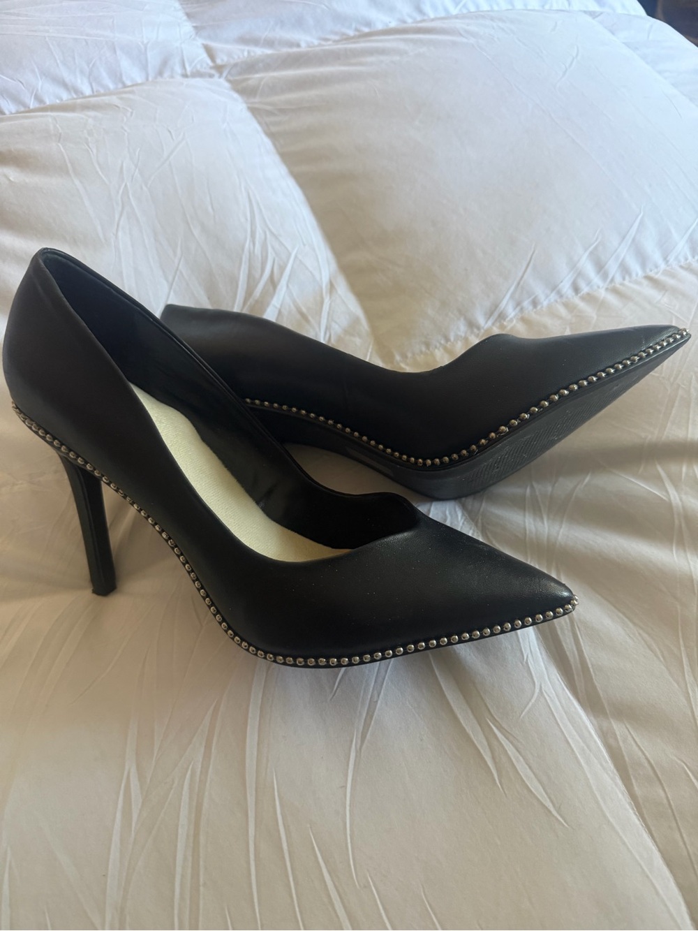 Like 🆕 Bleecker & Bond Leather Studded Pumps in box with insoles